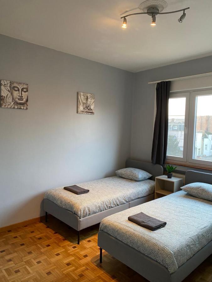 Belga Apartment,3 Bedrooms, Nr2 Apartment Antwerp